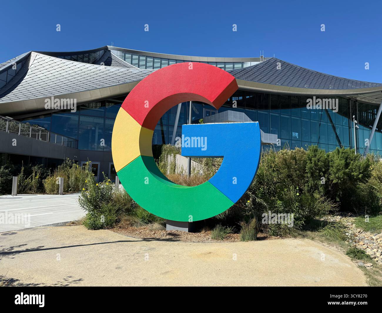 Vue extérieure du campus Google Bay View -Mountain View, Californie, États-Unis - 11 octobre 2025 Banque D'Images