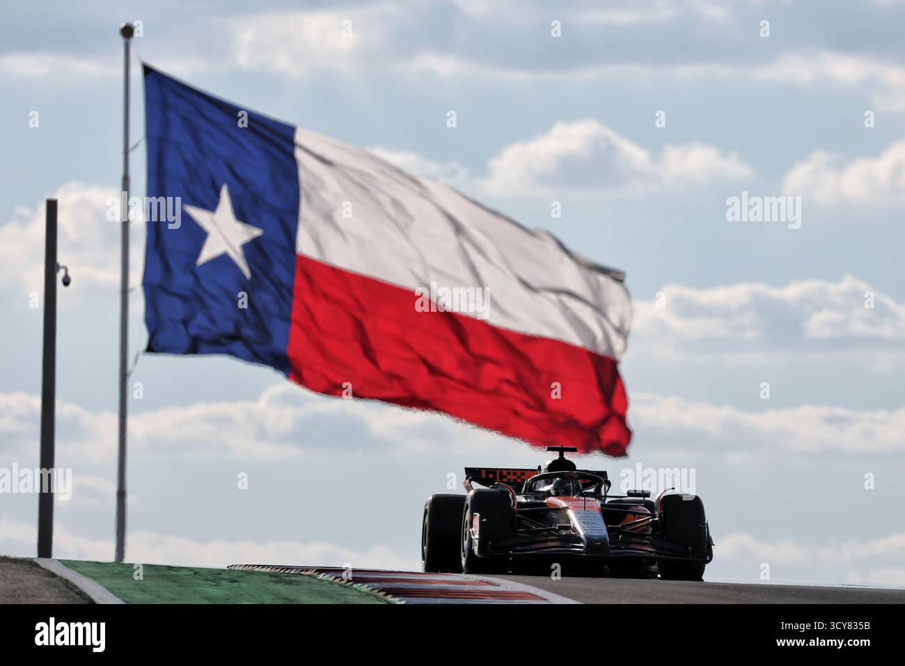 Austin, États-Unis. 17 octobre 2025. Oscar Piastri (AUS) McLaren MCL39. 17.10.2025. Formula 1 World Championship, Rd 19, United States Grand Prix, Austin, Texas, USA, Sprint Qualifying Day Credit : James Moy/Alamy Live News Banque D'Images