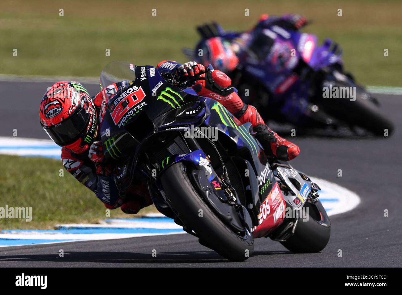 Qualification pour le Grand Prix d'Australie de MotoGP Ligui Moly sur le circuit de Phillip Island. Australie 18 octobre 2025 en photo : Fabio Quartararo Clasificacion del Gran Premio Ligui Moly de MotoGP de Australia en el circuito de Phillip Island. 18 de Octubre de 2025 POOL/ MotoGP.com/Cordon les images de presse seront à usage éditorial exclusif. Crédit obligatoire : © MotoGP.com crédit : CORDON PRESS/Alamy Live News Banque D'Images