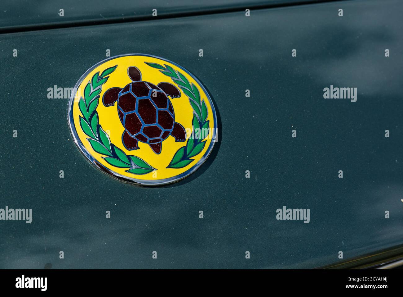 Badge capot Alvis TD 21. Banque D'Images