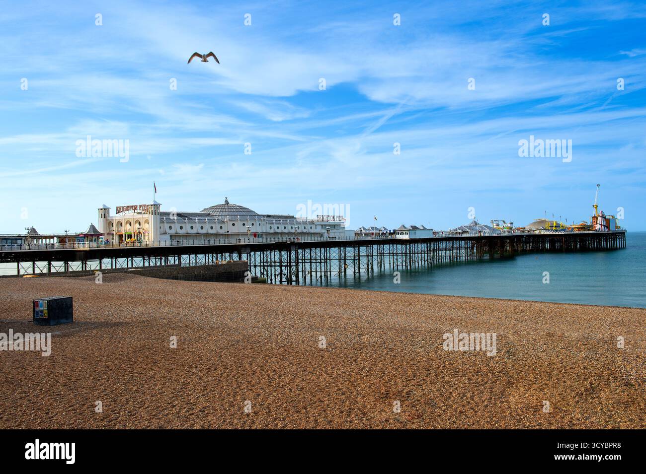 BRIGHTON, Royaume-Uni - 16 JUIN 2015 : Brighton Marine Palace and Pier est une attraction touristique populaire, qui a ouvert ses portes en 1899. Banque D'Images