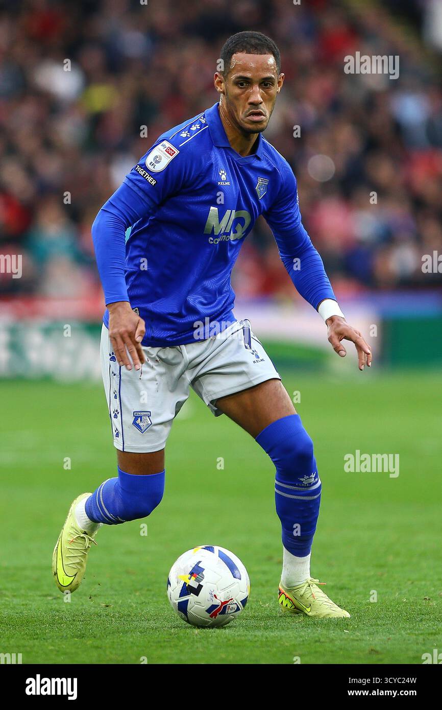 Bramall Lane, Sheffield le samedi 18 octobre 2025. Tom Ince de Watford en action lors du Sky Bet Championship match entre Sheffield United et Watford à Bramall Lane, Sheffield le samedi 18 octobre 2025. (Photo : Zach Forster | mi News) crédit : MI News & Sport /Alamy Live News Banque D'Images