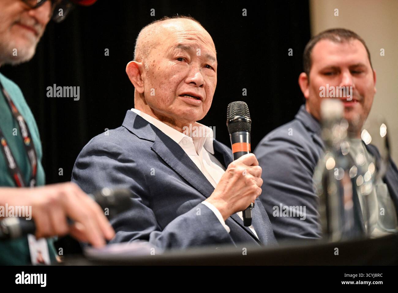 Lyon, France. 19 octobre 2025. John Woo organise une masterclass lors de la 17e édition du Festival lumière à Lyon, France, le 19 octobre 2025. Photo de Julien Reynaud/APS-médias/ABACAPRESS.COM crédit : Abaca Press/Alamy Live News Banque D'Images