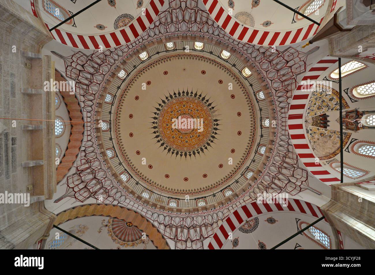 La mosquée Cedit Ali Pacha, située à Babaeski, en Turquie, a été construite par Mimar Sinan au XVIe siècle. Banque D'Images