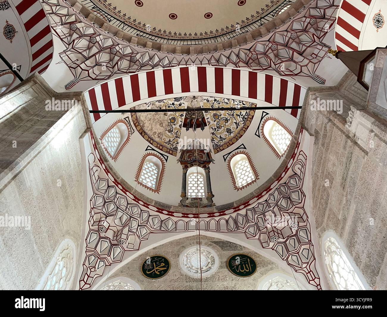 La mosquée Cedit Ali Pacha, située à Babaeski, en Turquie, a été construite par Mimar Sinan au XVIe siècle. Banque D'Images