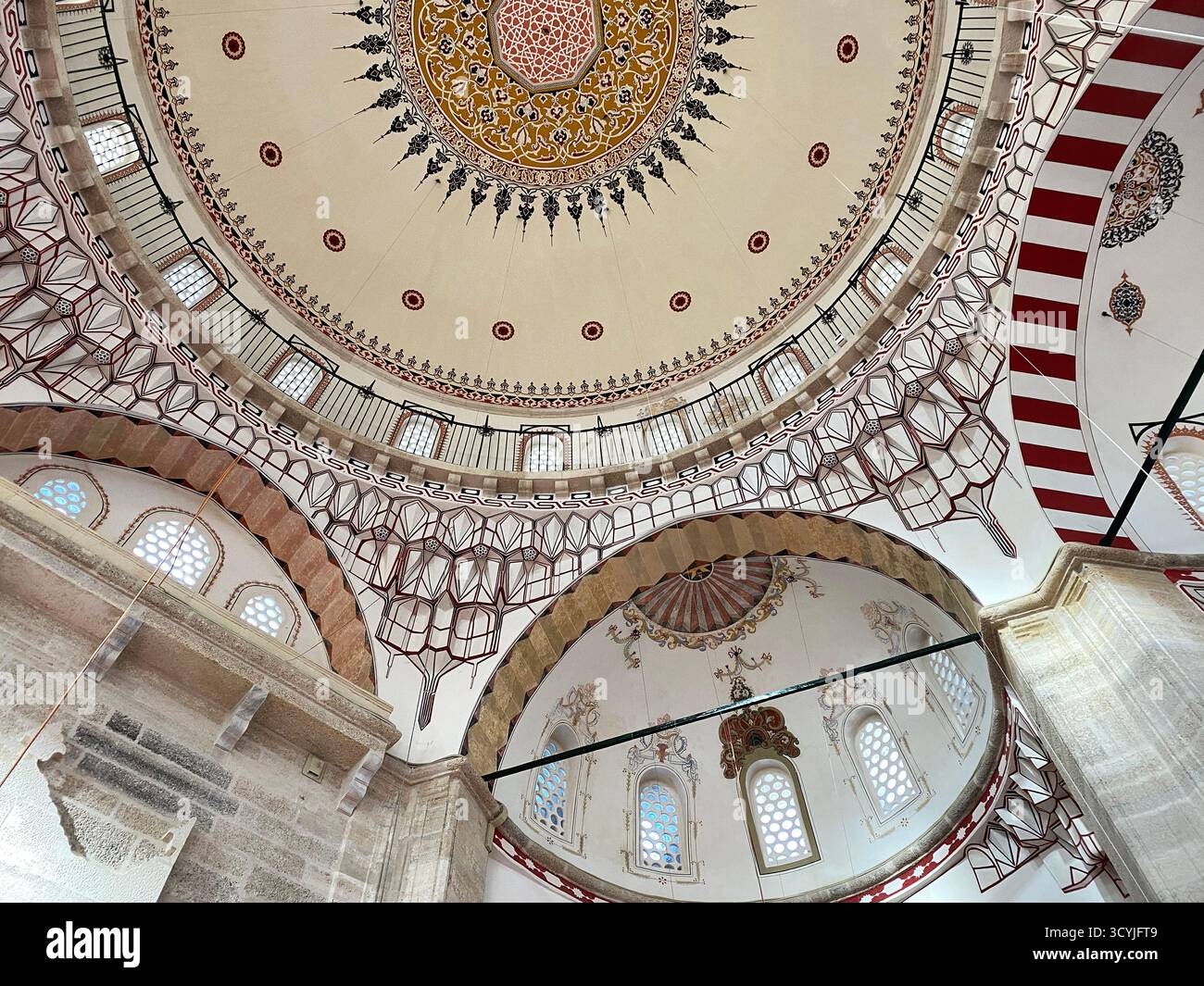 La mosquée Cedit Ali Pacha, située à Babaeski, en Turquie, a été construite par Mimar Sinan au XVIe siècle. Banque D'Images