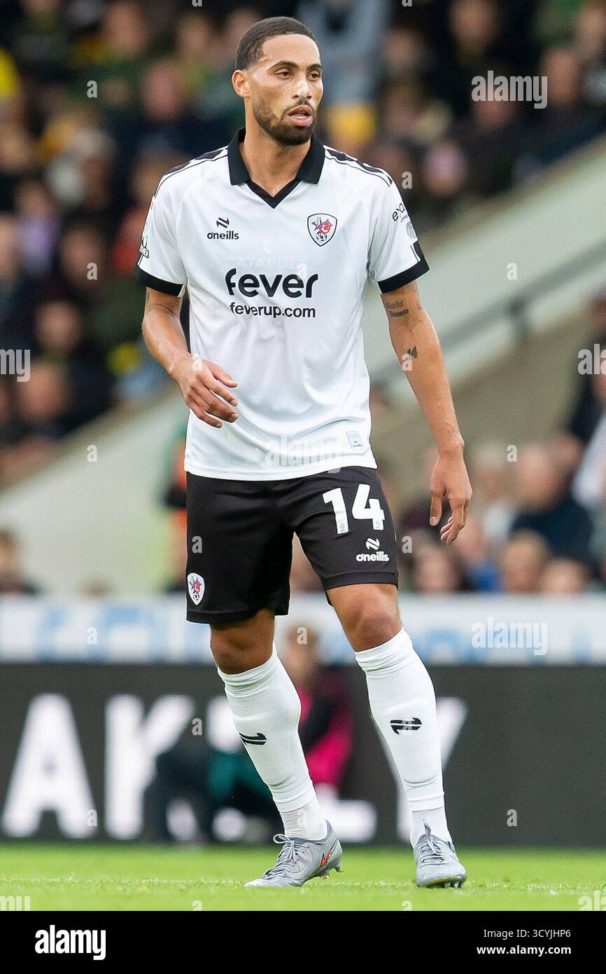 Zak Vyner de Bristol City lors du match du Sky Bet Championship entre Norwich City et Bristol City à Carrow Road, Norwich, samedi 18 octobre 2025. (Photo : David Watts | mi News) crédit : MI News & Sport /Alamy Live News Banque D'Images
