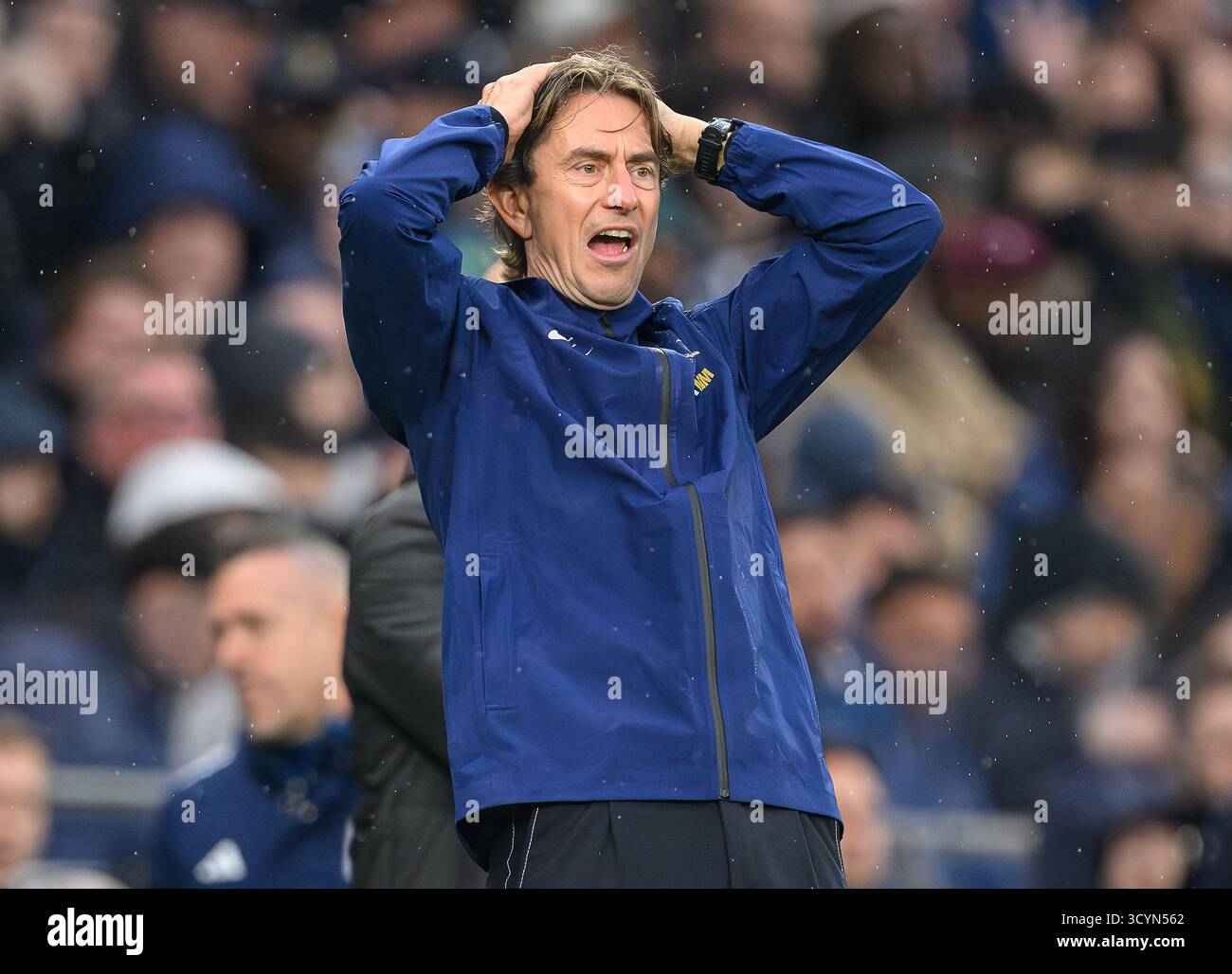 Londres, Royaume-Uni. 19 octobre 2025. Tottenham Hotspur v Aston Villa - premier League - Londres. Thomas Frank, gérant de Tottenham Hotspur. Crédit photo : Mark pain / Alamy Live News Banque D'Images