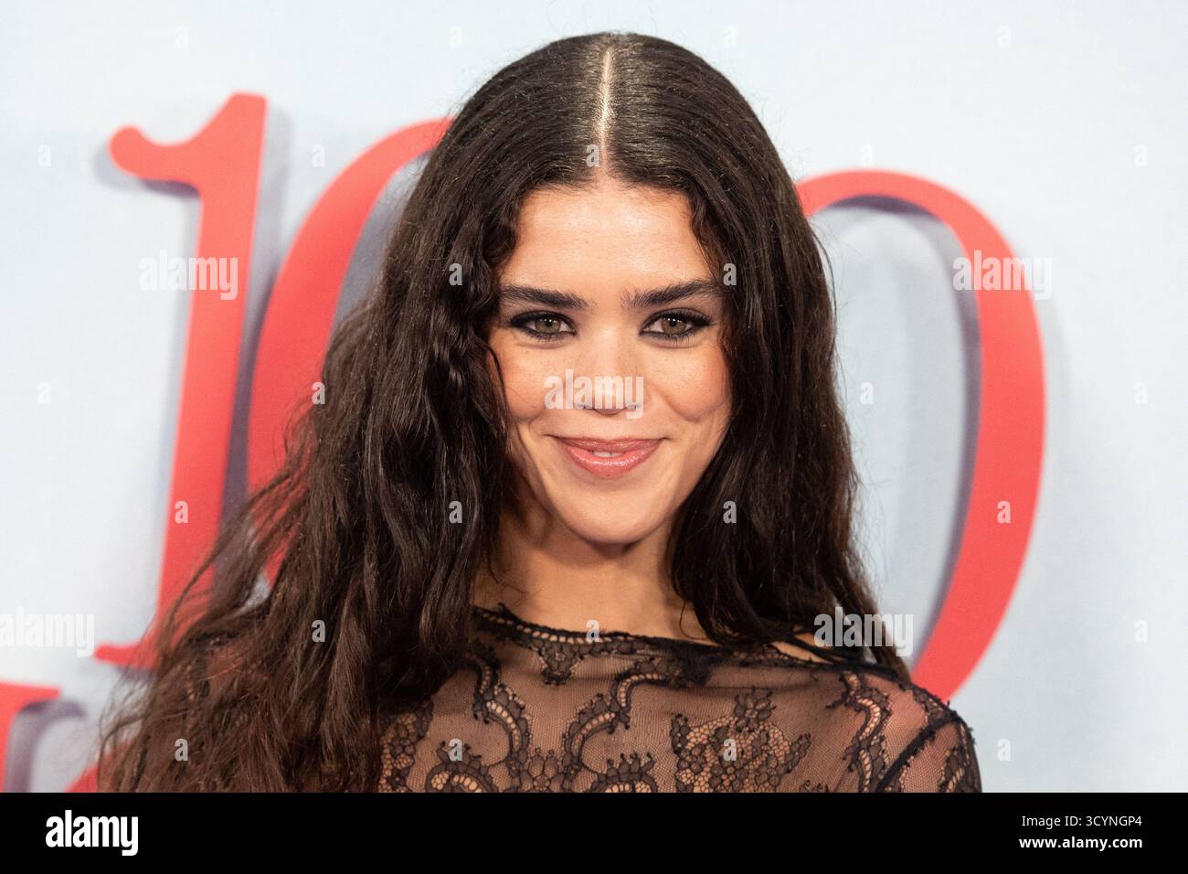 Londres, Angleterre, le 19 octobre 2025. Safia Oakley Green assiste à la première des Nights of Hero 100 dans le cadre du BFI London film Festival à Londres, Angleterre, le 19 octobre 2025. Photo par Aurore Marechal/ABACAPRESS.COM crédit : Abaca Press/Alamy Live News Banque D'Images