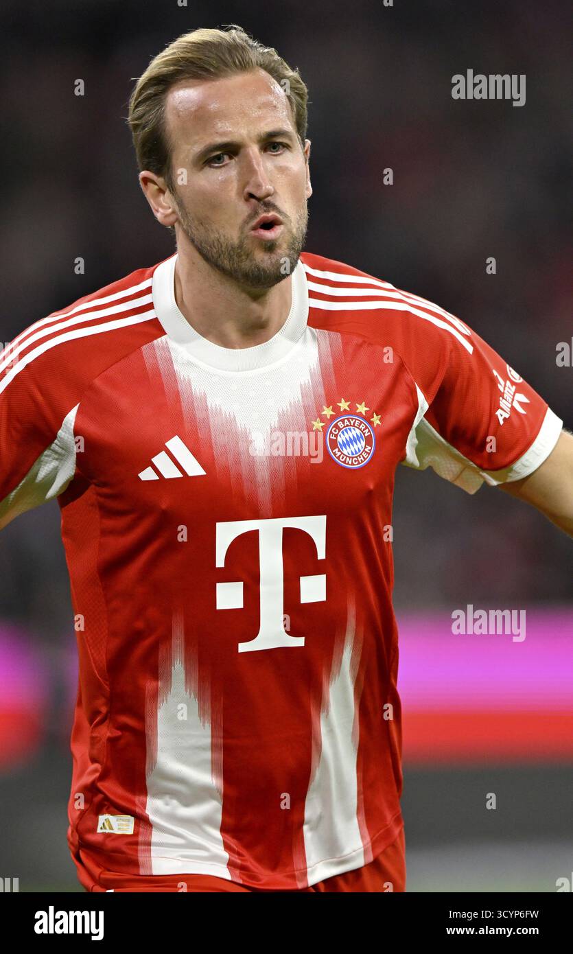 Harry Kane FC Bayern Munich FCB (09) German Classico, FC Bayern Munich FCB versus Borussia Dortmund BVB, Allianz Arena, Munich, Bayern, GE Banque D'Images Harry Kane FC Bayern Munich FCB (09) German Classico, FC Bayern Munich FCB versus Borussia Dortmund BVB, Allianz Arena, Munich, Bayern, GE Banque D'Images