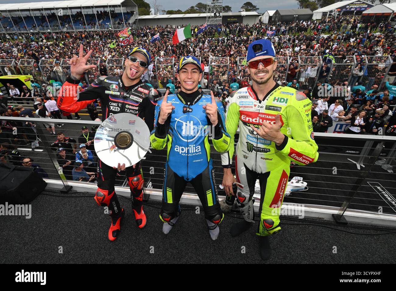 Courses de Ligui Moly Grand Prix d'Australie de MotoGP sur le circuit de Phillip Island. Australie 18 octobre 2025 en photo : Raul Fernandez, Fabio Di Giannantonio et Marco Bezzecchi Carreras del Gran Premio Ligui Moly de MotoGP de Australia en el circuito de Phillip Island. 18 de Octubre de 2025 POOL/ MotoGP.com/Cordon les images de presse seront à usage éditorial exclusif. Crédit obligatoire : © MotoGP.com crédit : CORDON PRESS/Alamy Live News Banque D'Images