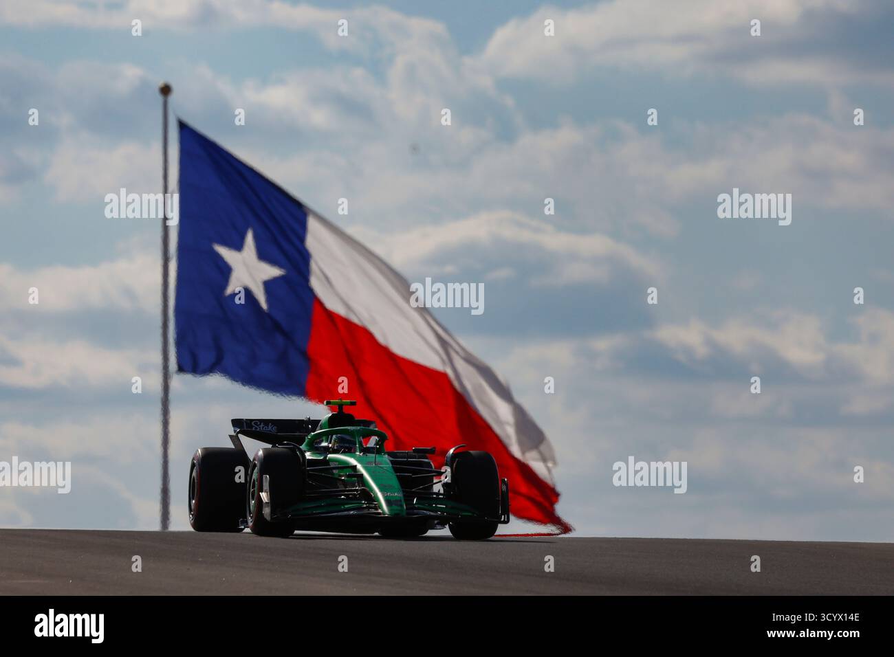 Austin, Vereinigte Staaten. 18 octobre 2025. F1 GP of America, Austin, N°5 Gabriel Bortoleto (BRA), Stake F1 Team Kick Sauber, KICK Sauber C45, Ferrari crédit : dpa/Alamy Live News Banque D'Images