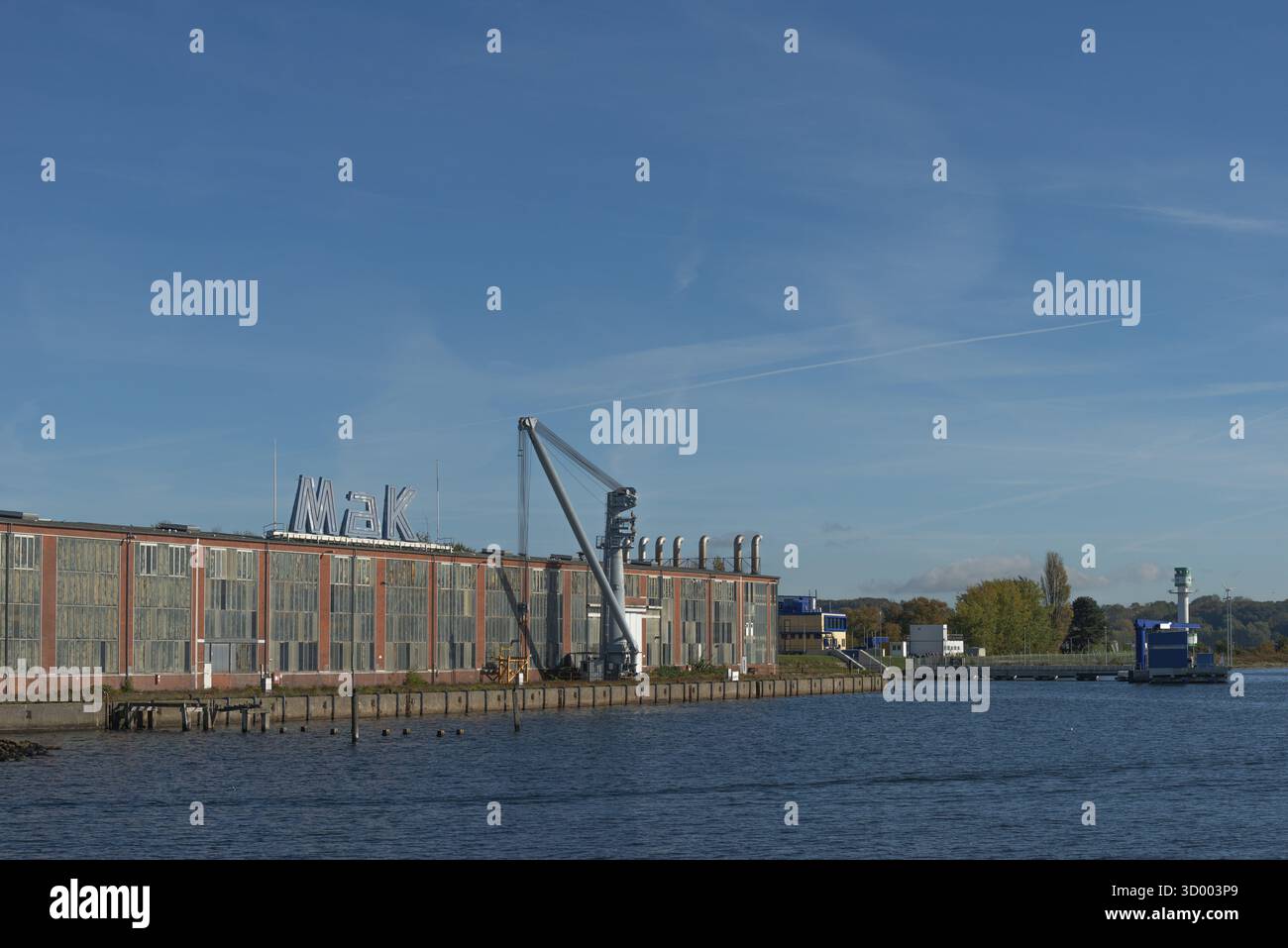 Capitale de l'Etat Kiel, Friedrichsort district, bâtiment de l'ancienne société Maschinenbau Kiel, MaK, protection des monuments, économie, industrie, grue, ligh Banque D'Images