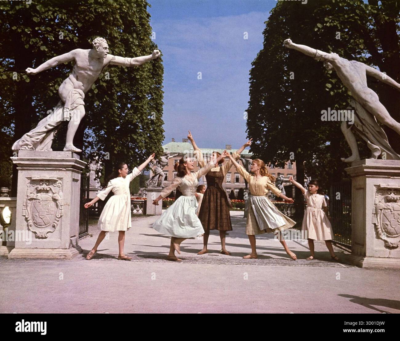 The Sound of Music année : 1965 USA réalisé par Robert Wise Angela Cartwright, Charmian Carr, Julie Andrews, Heather Menzies-Urich, Debbie Turner Banque D'Images