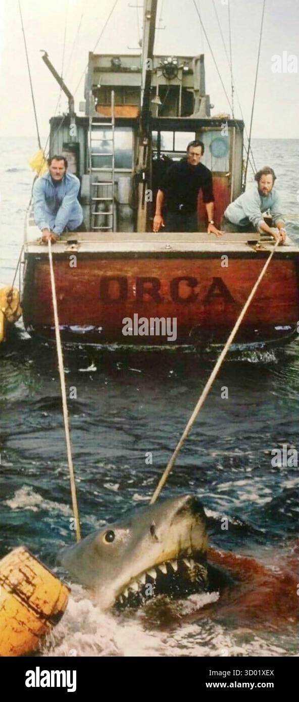JAWS 1975 Universal Pictures film avec de gauche à droite : Robert Shaw, Roy Scheider, Richard Dreyfuss Banque D'Images