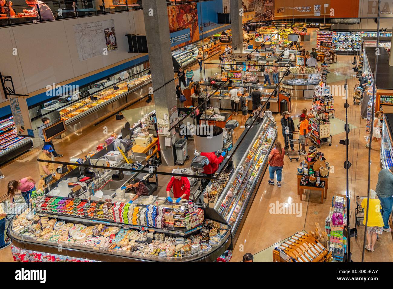Salt Lake City, UT, US-6 août 2025 : vue d'en haut d'une épicerie-supermarché. Banque D'Images