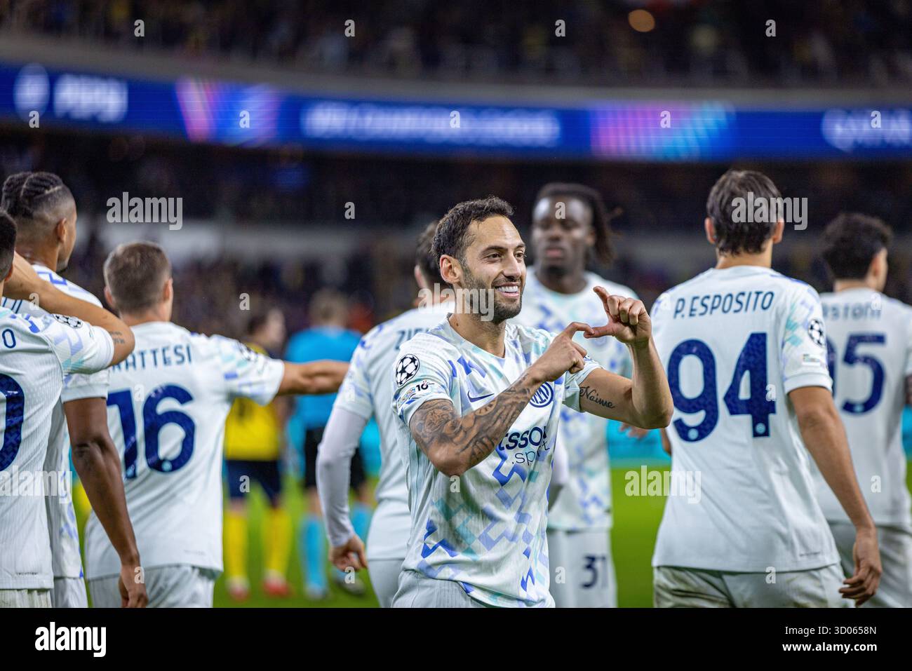 Hakan CALHANOGLU de l'Inter Milan lors de l'UEFA Champions League, phase de Ligue, match de football MD3 entre Royale Union Saint-Gilloise et le FC Internazionale le 21 octobre 2025 au Lotto Park à Bruxelles, Belgique Banque D'Images Hakan CALHANOGLU de l'Inter Milan lors de l'UEFA Champions League, phase de Ligue, match de football MD3 entre Royale Union Saint-Gilloise et le FC Internazionale le 21 octobre 2025 au Lotto Park à Bruxelles, Belgique Banque D'Images