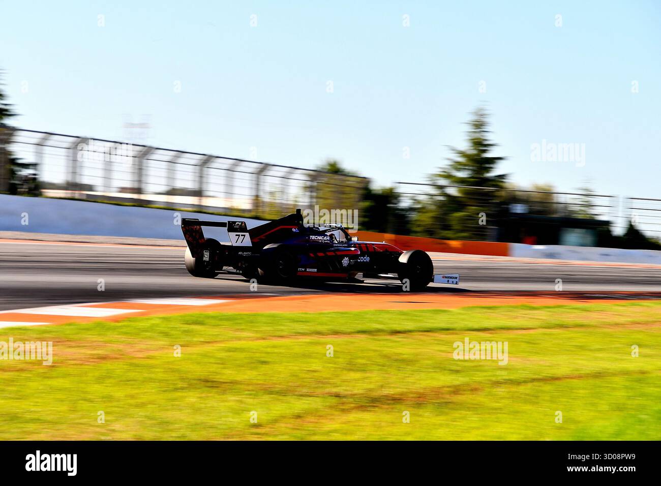 Le pilote serbe T Code Andrej Petrovic lors des qualifications de samedi Banque D'Images