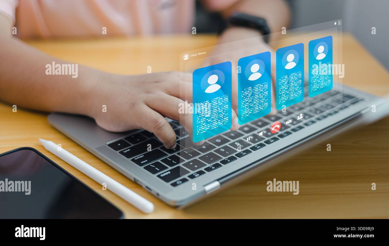 Interface de communication virtuelle sur l'écran d'ordinateur portable pour le chat en ligne et la connexion numérique. Concept de communication à distance, chat ai et technolo moderne Banque D'Images
