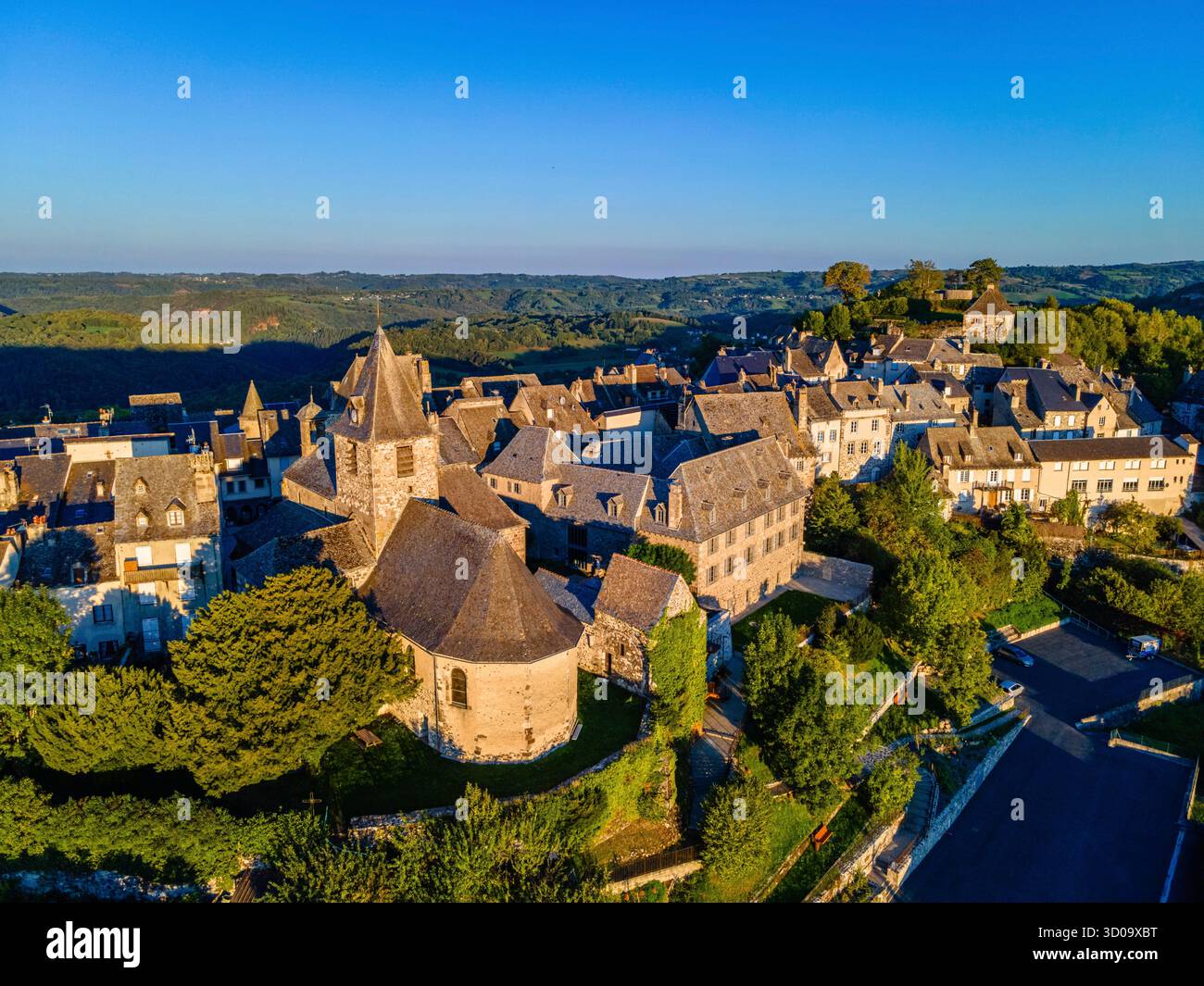 France, Aveyron, mur de Barrez, vallée de la Truyère (vue aérienne) Banque D'Images France, Aveyron, mur de Barrez, vallée de la Truyère (vue aérienne) Banque D'Images