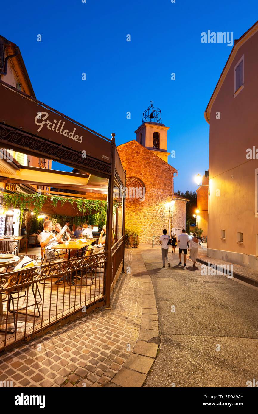 France, Var, Golfe de Saint Tropez, Sainte Maxime, vieille ville, l'église Banque D'Images