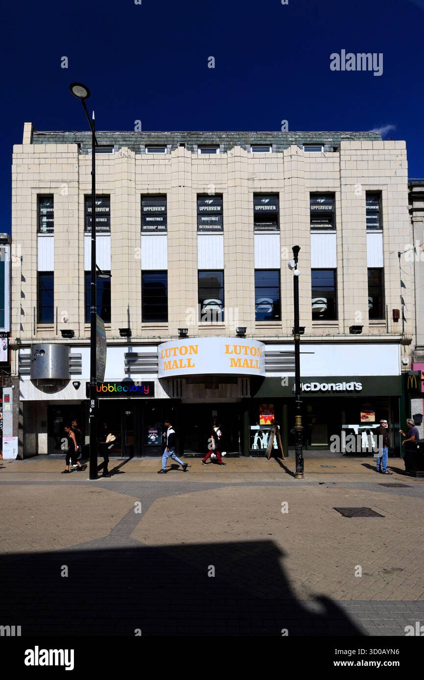 Luton Mall, St Georges Street, Luton Town, Bedfordshire, Angleterre, ROYAUME-UNI Banque D'Images