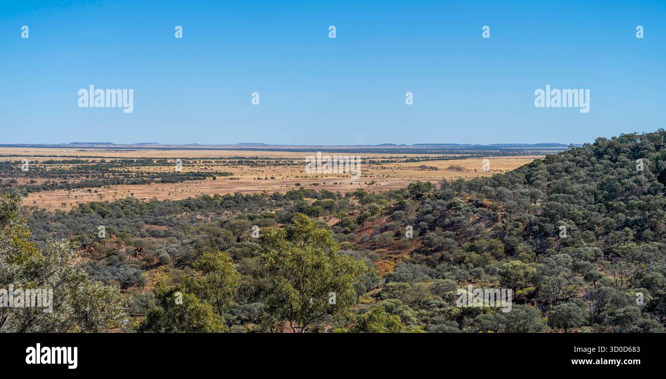 Vue sur les plaines depuis Jump-Up, Age of Dinosaurs, Winton, Queensland Banque D'Images