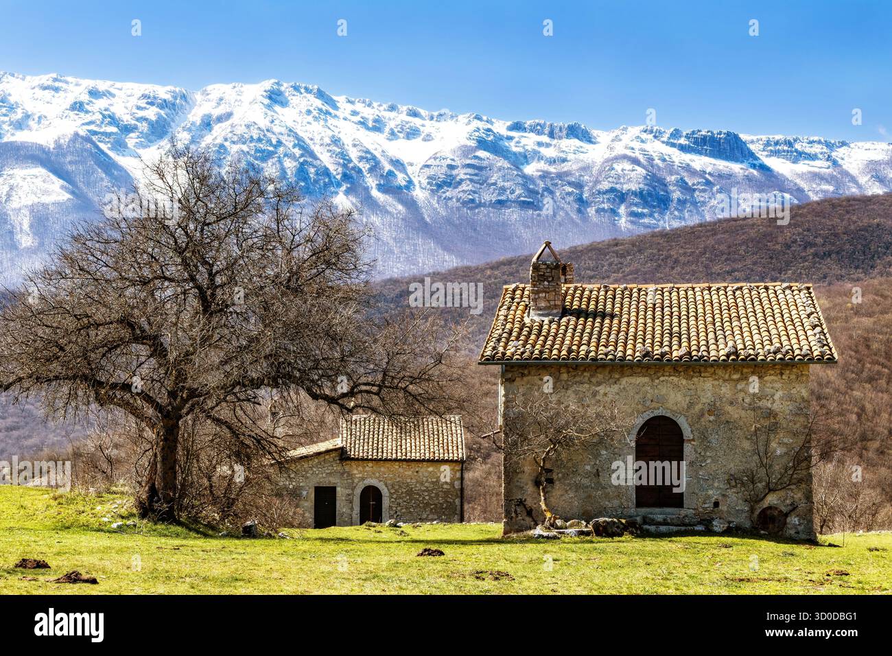 Italie, Abruzzes, village de montagne abandonné, Pagliare di Tione Banque D'Images
