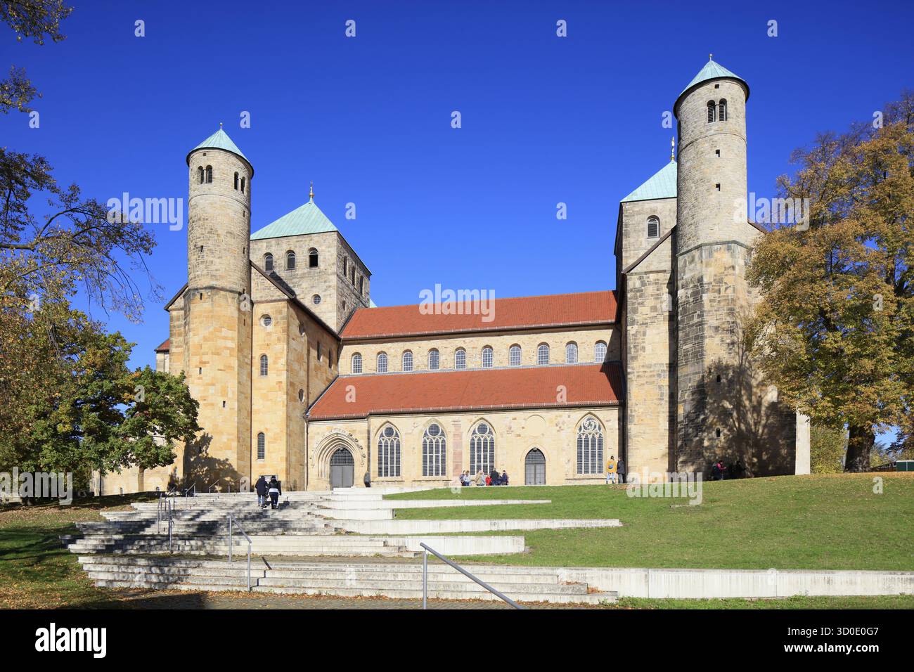 Michaelis Church ou encore Michaelis, église ottonienne de style pré-roman ou roman ancien, site du patrimoine mondial de l'UNESCO, Hildesheim, basse-Saxe, Banque D'Images Michaelis Church ou encore Michaelis, église ottonienne de style pré-roman ou roman ancien, site du patrimoine mondial de l'UNESCO, Hildesheim, basse-Saxe, Banque D'Images