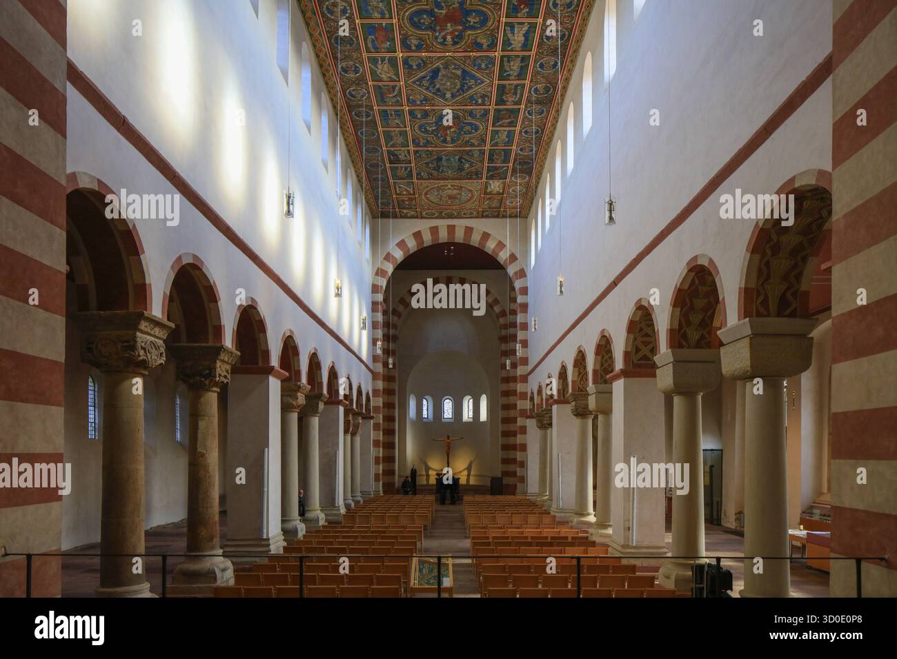 Michaelis Church ou encore Michaelis, église ottonienne de style pré-roman ou roman ancien, site du patrimoine mondial de l'UNESCO, Hildesheim, basse-Saxe, Banque D'Images Michaelis Church ou encore Michaelis, église ottonienne de style pré-roman ou roman ancien, site du patrimoine mondial de l'UNESCO, Hildesheim, basse-Saxe, Banque D'Images