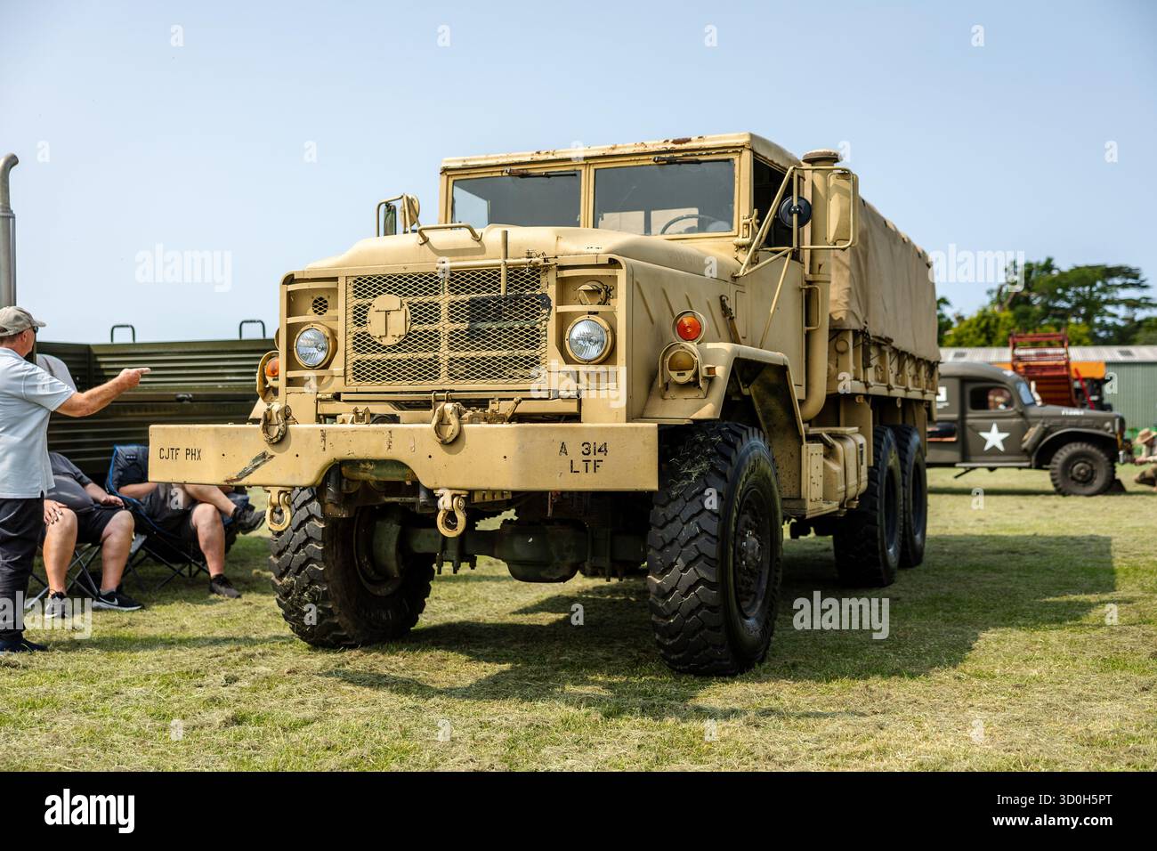 Camion 6×6 de 5 tonnes de la série M939 exposé au Shuttleworth Military Airshow qui s'est tenu le 31 mai 2025. Banque D'Images