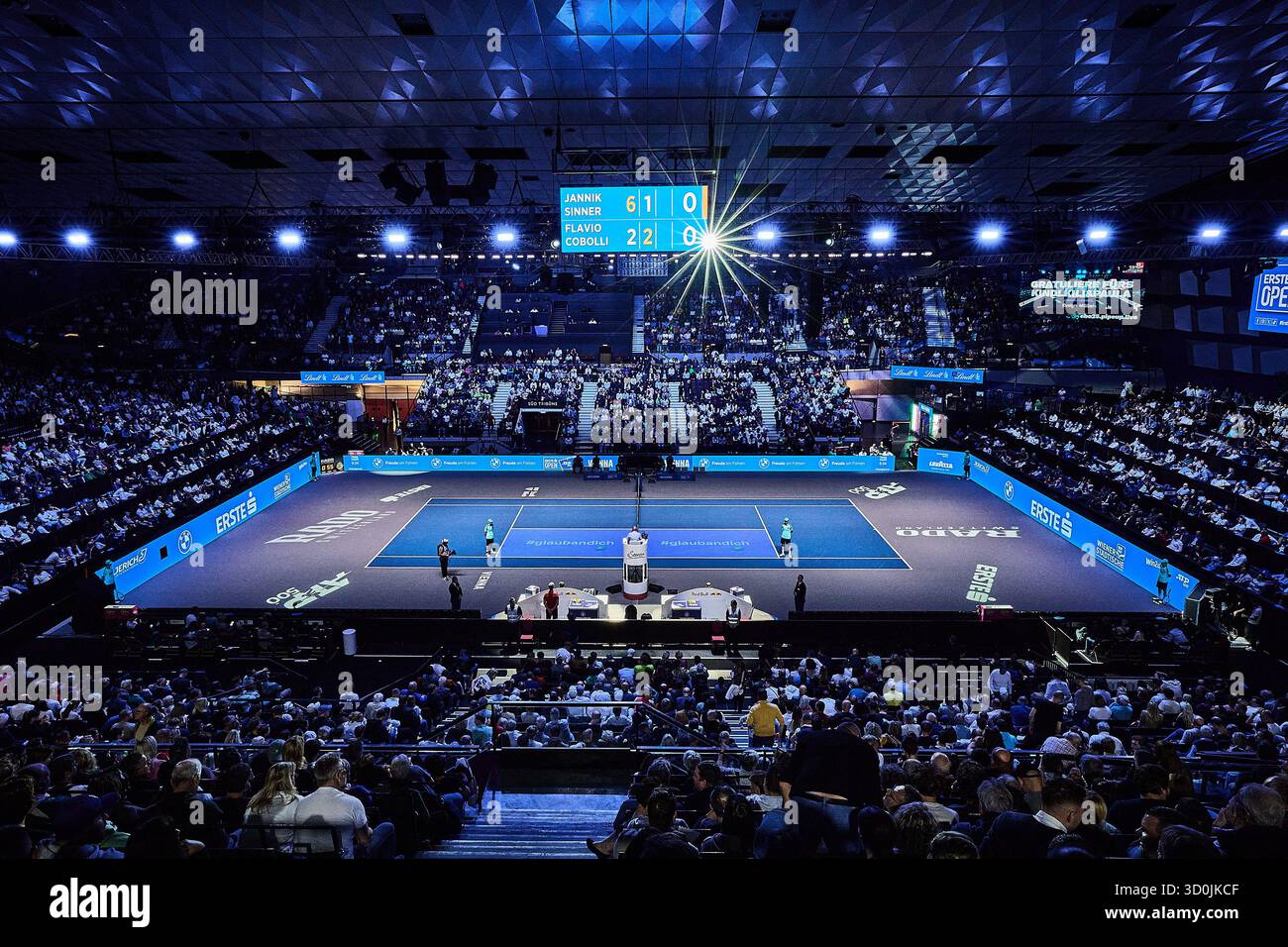 Vienne, Vienne, Autriche. 23 octobre 2025. Vue générale de l'arène pendant l'Erste Bank Open - ATP500, Mens Tennis, 23.10.2025, Vienne (Wiener Stadthalle), Autriche (crédit image : © Mathias Schulz/ZUMA Press Wire) USAGE ÉDITORIAL SEULEMENT ! Non destiné à UN USAGE commercial ! Banque D'Images Vienne, Vienne, Autriche. 23 octobre 2025. Vue générale de l'arène pendant l'Erste Bank Open - ATP500, Mens Tennis, 23.10.2025, Vienne (Wiener Stadthalle), Autriche (crédit image : © Mathias Schulz/ZUMA Press Wire) USAGE ÉDITORIAL SEULEMENT ! Non destiné à UN USAGE commercial ! Banque D'Images