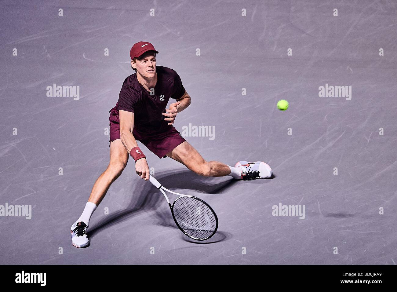 Vienne, Vienne, Autriche. 23 octobre 2025. JANNIK SINNER d'Italie revient avec avance à Cobolli d'Italie lors de l'Erste Bank Open - ATP500, Mens Tennis. SINNER a gagné 6 :2 7 :6. (Crédit image : © Mathias Schulz/ZUMA Press Wire) USAGE ÉDITORIAL SEULEMENT ! Non destiné à UN USAGE commercial ! Banque D'Images Vienne, Vienne, Autriche. 23 octobre 2025. JANNIK SINNER d'Italie revient avec avance à Cobolli d'Italie lors de l'Erste Bank Open - ATP500, Mens Tennis. SINNER a gagné 6 :2 7 :6. (Crédit image : © Mathias Schulz/ZUMA Press Wire) USAGE ÉDITORIAL SEULEMENT ! Non destiné à UN USAGE commercial ! Banque D'Images