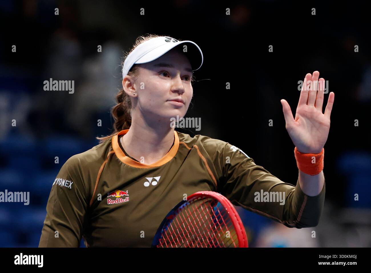 Tokyo, Japon. 24 octobre 2025. Elena RYBAKINA (KAZ) célèbre après avoir gagné contre Victoria MBOKO (CAN) lors de leur match de quart de finale au tournoi de tennis Open Pan Pacific de Toray au Colisée Ariake à Tokyo. Le tournoi se déroule du 20 au 26 octobre. Rybakina a gagné 6-3, 7-6 (crédit image : © Rodrigo Reyes Marin/ZUMA Press Wire) USAGE ÉDITORIAL SEULEMENT ! Non destiné à UN USAGE commercial ! Banque D'Images