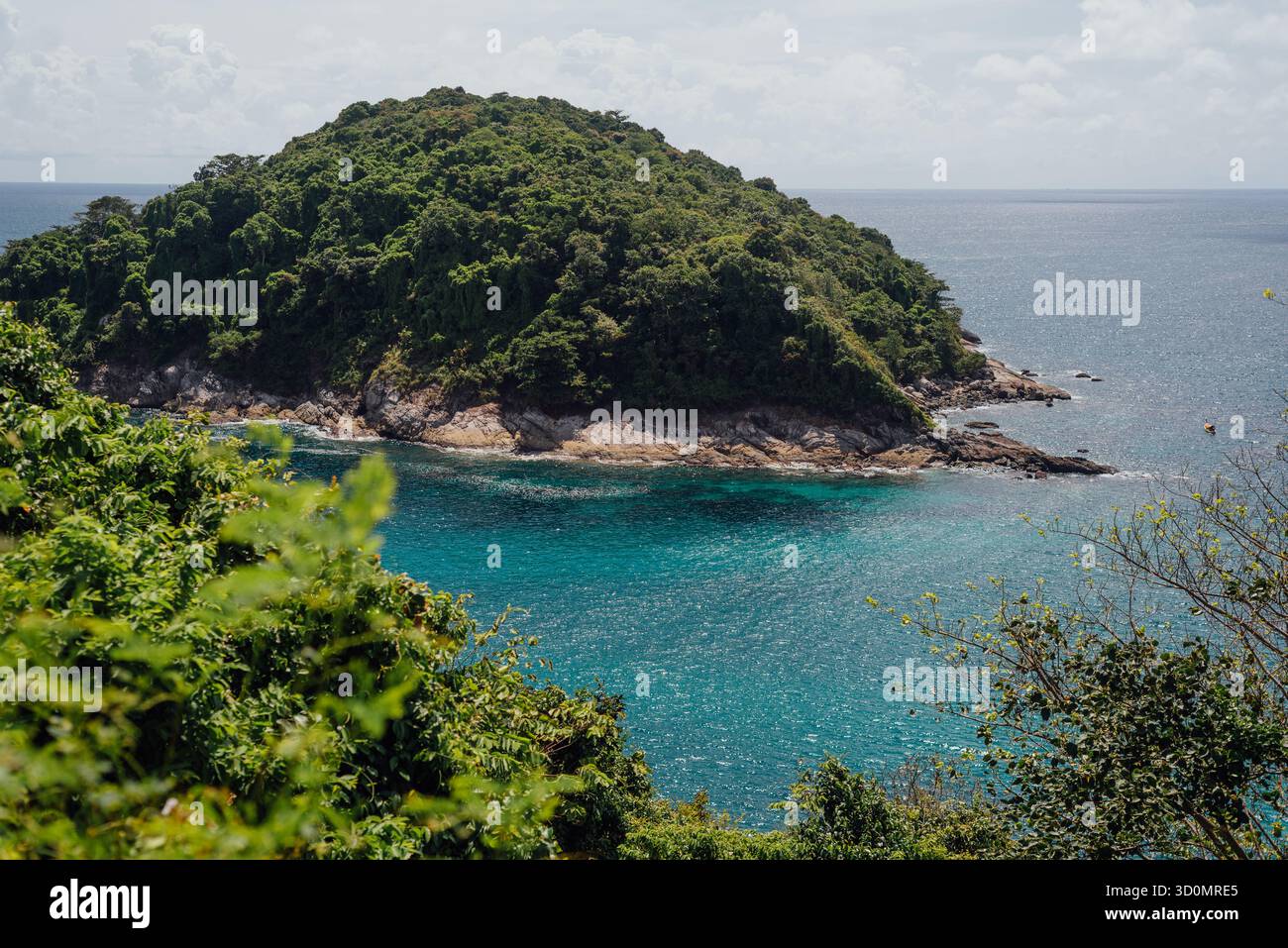 Ko Man Island View from Promthep Cape, Phuket, Thaïlande Banque D'Images