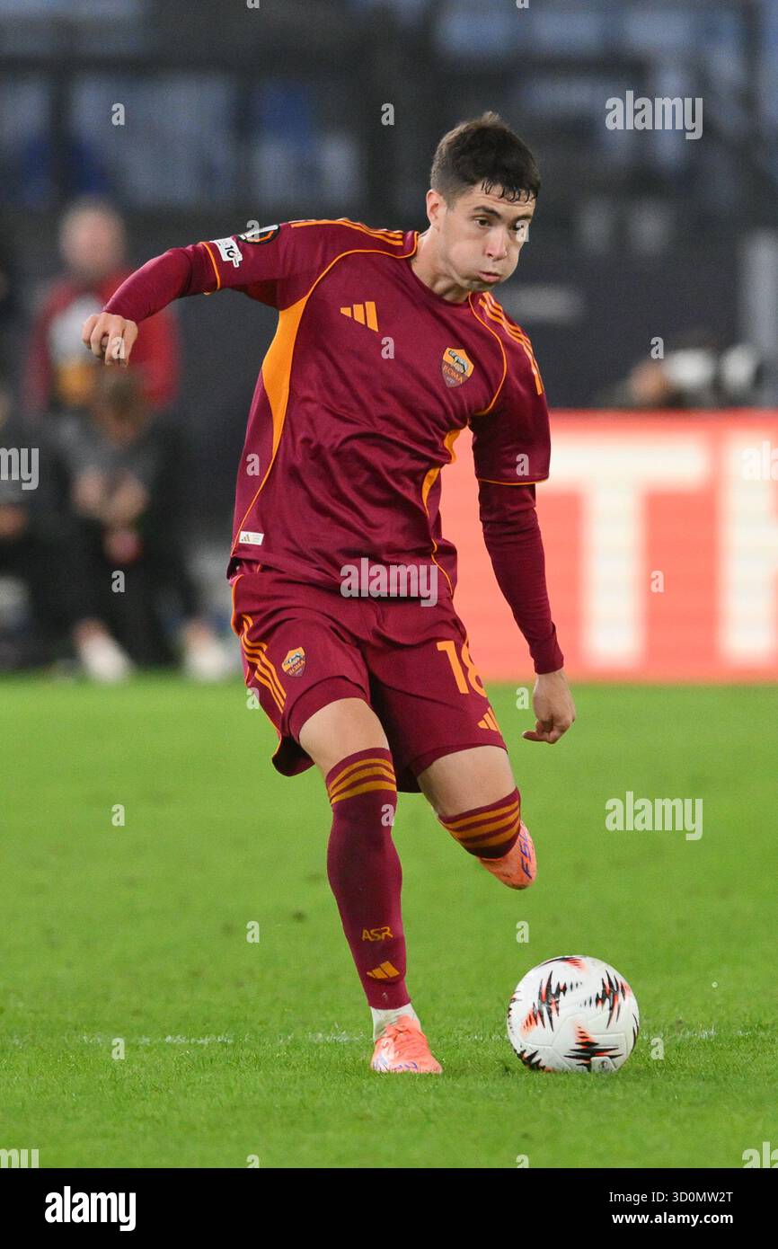 23 octobre 2025, stade Olimpico, Rome, Italie ; match de football de l'UEFA Europa League ; Roma contre Viktoria Plzen ; Matias Soule de L'AS Roma Banque D'Images