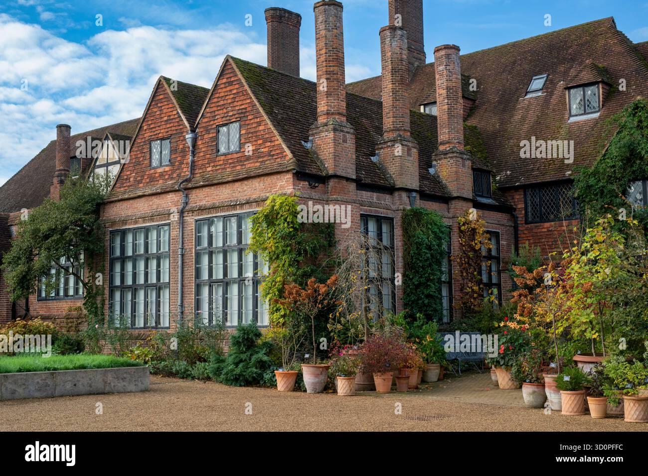 RHS Wisley vieux laboratoire en automne. Surrey, Angleterre Banque D'Images
