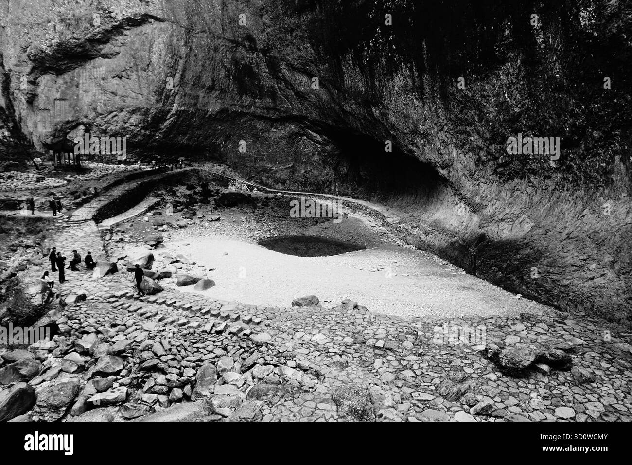 Montagnes de Yandang, comté de Yueqing, Wenzhou (Zhejiang), Chine : chute d'eau de dragon géant dans la zone pittoresque de Dalongqiu Banque D'Images