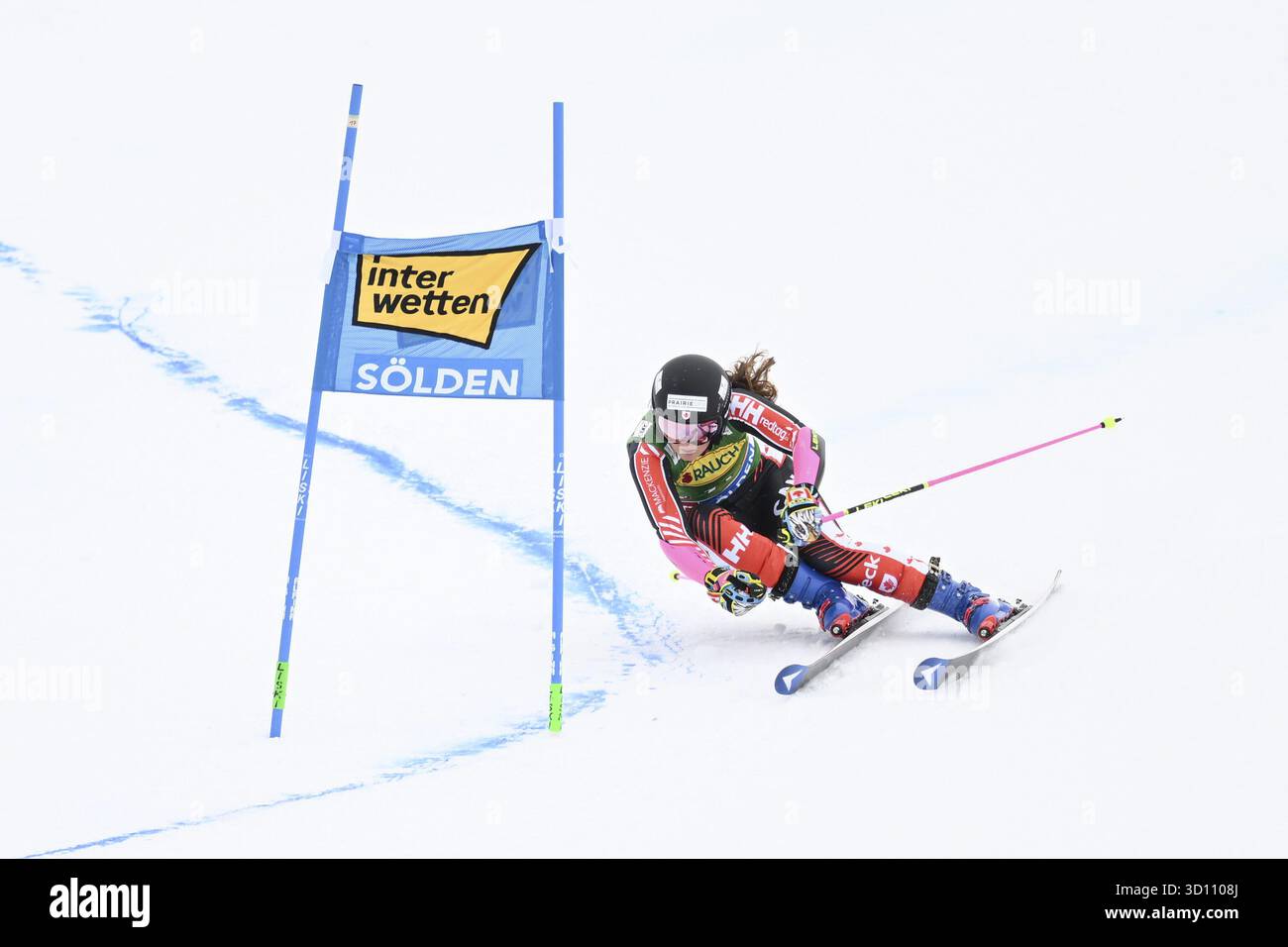 Soelden, Autriche. 25 octobre 2025. SOELDEN, AUTRICHE - OCTOBRE 25 : Valerie Grenier du Canada en action lors de la première manche Audi FIS Coupe du monde de ski alpin féminine de slalom géant Soelden le 25 octobre 2025 à Soelden, Autriche. 251025_SEPA_26_098 - 20251025_PD8469 crédit : APA-PictureDesk/Alamy Live News Banque D'Images