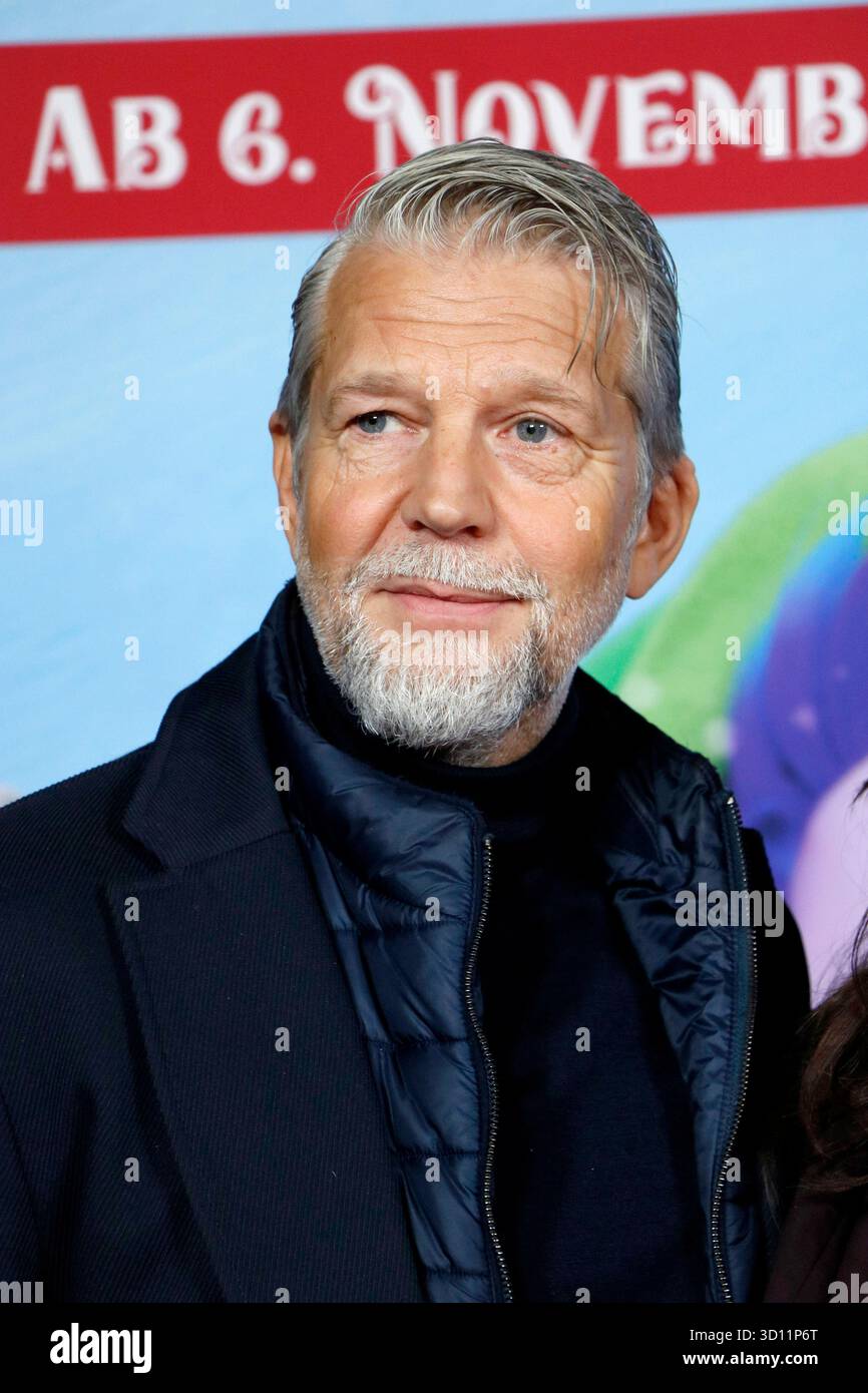 Mission Santa - Ein Elf rettet Weihnachten , Premiere im Kino in der Kulturbrauerei, Berlin, 25.10.2025 Kai Wiesinger BEI einem Special screening von MISSION SANTA - EIN ELF RETTET WEIHNACHTEN in der Kulturbrauerei in Berlin AM 25.10.2025 Berlin Kino in der Kulturbrauerei *** Mission Santa Ein Elf rettet Weihnachten , première at Kino in der Kulturbrauerei, Berlin, Berlin, Berlin, Berlin 25 10 2025 Kai Wiesinger à une projection spéciale de LA MISSION SANTA EIN ELF RETTET WEIHNACHTEN au Kulturbrauerei à Berlin le 25 10 2025 Berlin Kino in der Kulturbrauerei Copyright : xAnitaxBuggex Banque D'Images