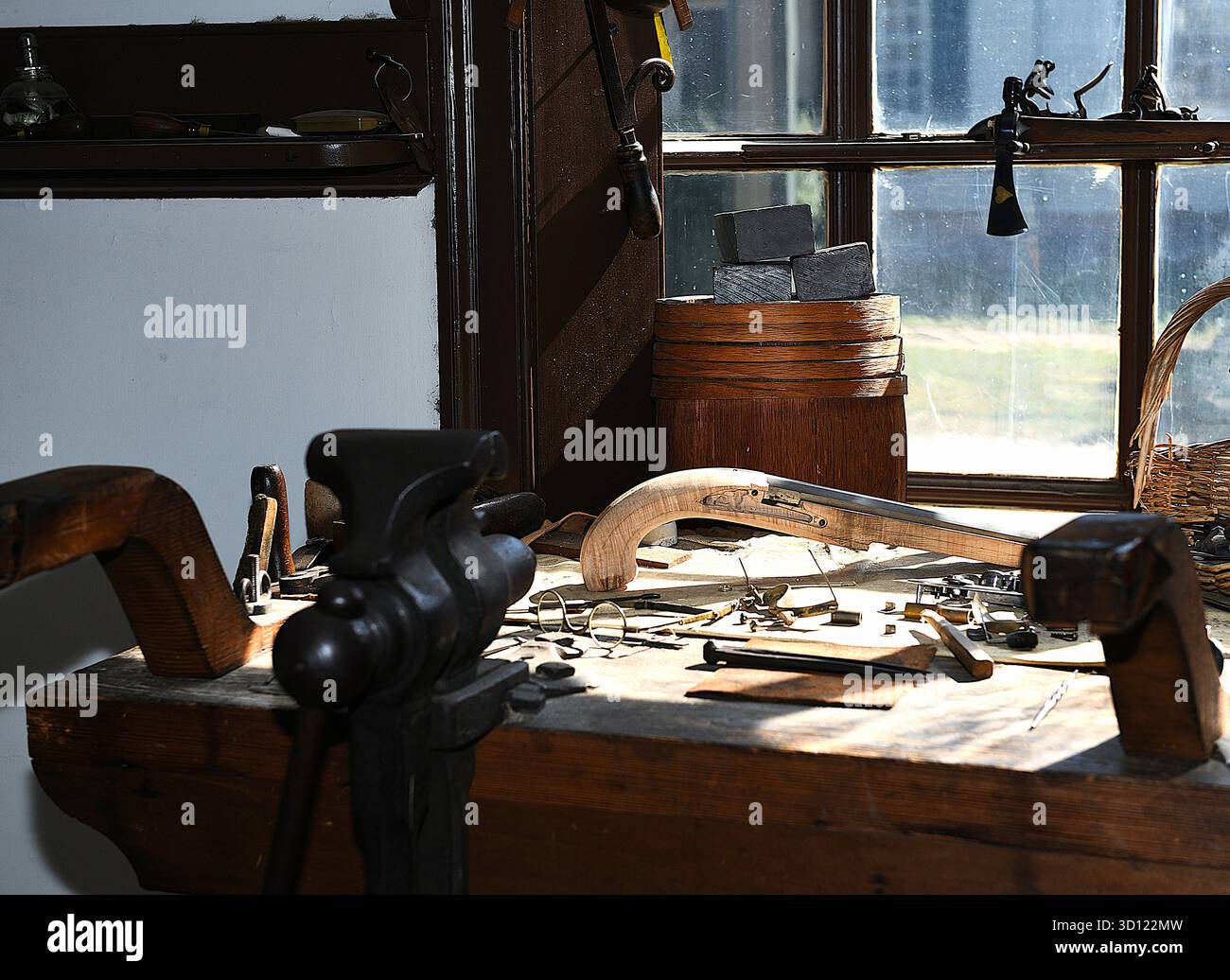 L'armurier à Colonial Williamsburg. Banque D'Images