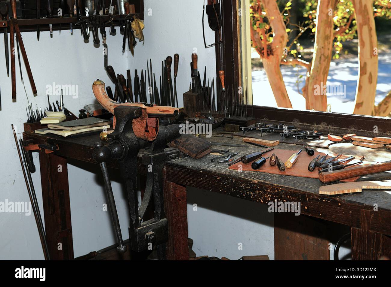 L'armurier à Colonial Williamsburg. Banque D'Images