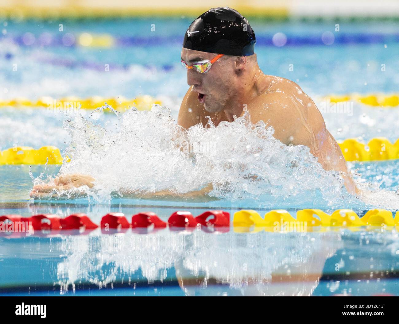 Toronto, Canada. 25 octobre 2025. Caspar Corbeau, des pays-Bas, participe à la finale masculine du 200 m brasse à la Coupe du monde de natation aquatique 2025 à Toronto, Canada, le 25 octobre 2025. Crédit : Zou Zheng/Xinhua/Alamy Live News Banque D'Images