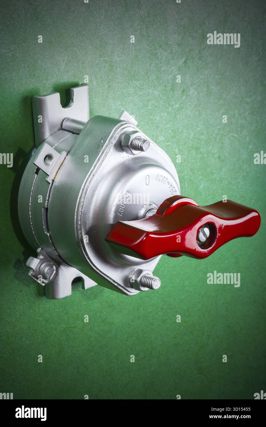 Outil sur interrupteur à bascule rétro vert - chromé Banque D'Images