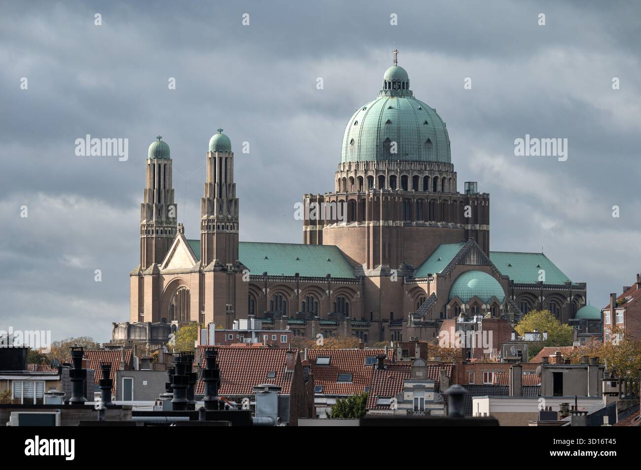 Basilique nationale du Sacré-cœur à Koekelberg, jette, région de Bruxelles-capitale, Belgique 26 OCT 2025 Banque D'Images