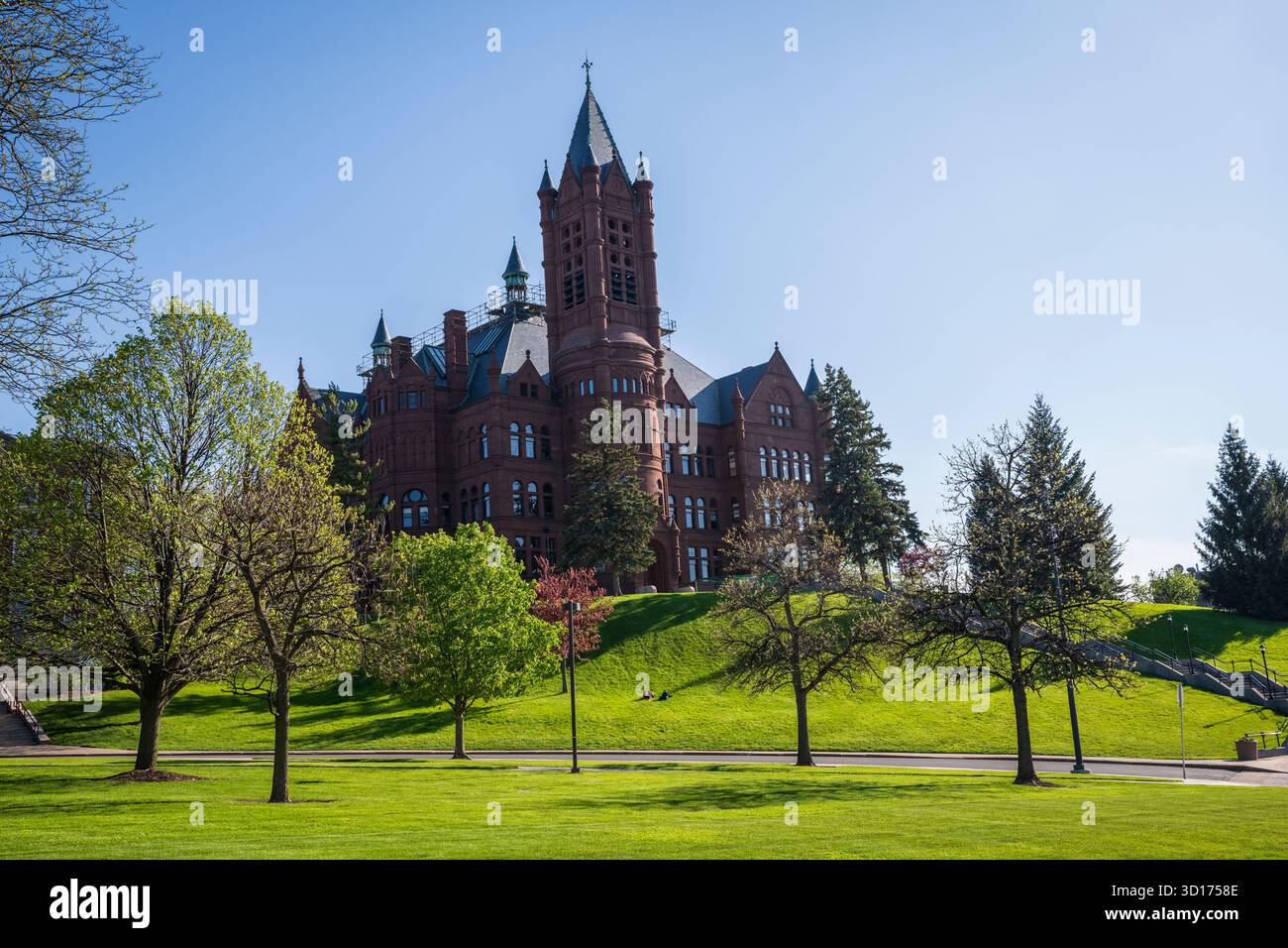 Syracuse, NY États-Unis - 12 mai 2019 : Crouse College, également connu sous le nom de Crouse Memorial College et historiquement sous le nom de John Crouse Memorial College for Women, est Banque D'Images