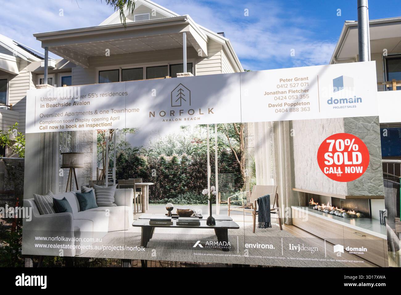 Australie, de nouvelles maisons maintenant vendues à 70% étant construites pour plus de 55 personnes à vivre dans, Avalon Beach, Sydney, Australie Banque D'Images