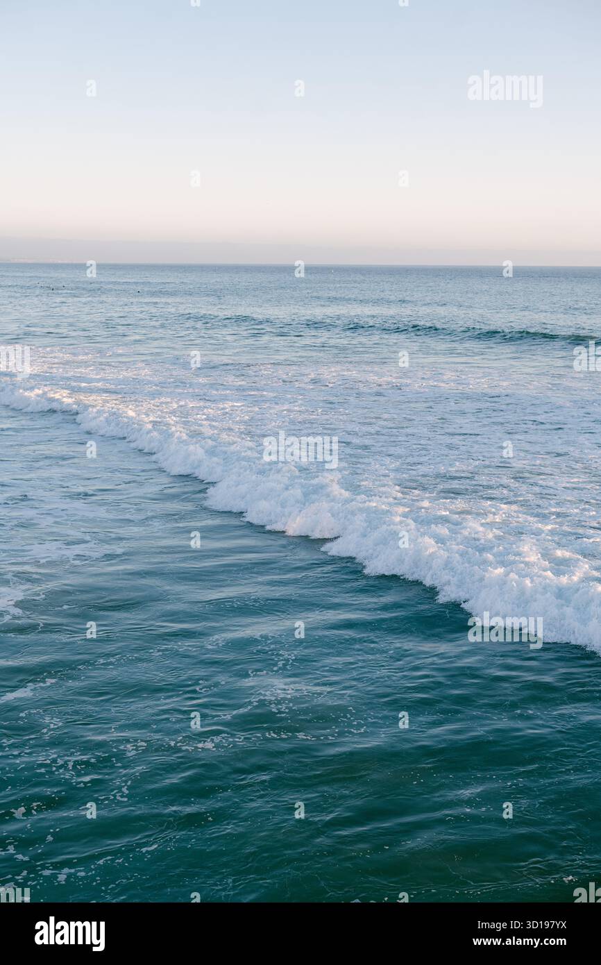 Belle vue sur l'océan bleu à Oceanside California Banque D'Images