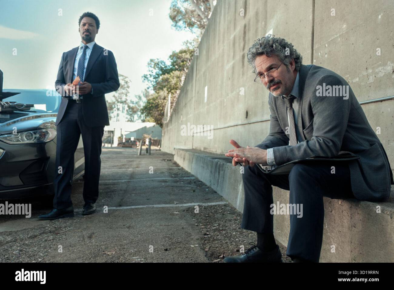 Crime 101 est un film criminel écrit et réalisé par Bart Layton. Il est basé sur le roman de 2010 du même nom de Don Winslow. Le film met en vedette Chris Hemsworth, Mark Ruffalo, Barry Keoghan, Monica Barbaro, Corey Hawkins, Jennifer Jason Leigh, Nick Nolte et Halle Berry. Banque D'Images