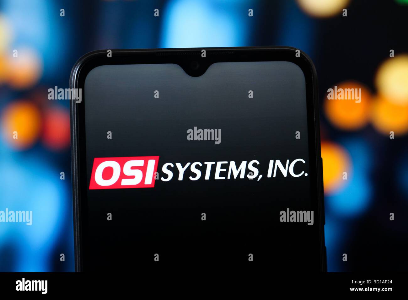 Canada. 27 octobre 2025. Dans cette illustration photo, le logo OSI Systems est affiché sur l'écran d'un smartphone. Crédit : SOPA images Limited/Alamy Live News Banque D'Images